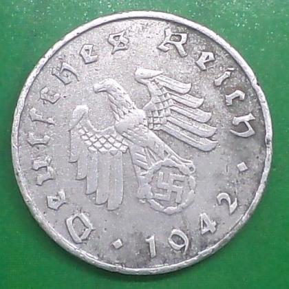 1942 A BERLIN MINT NAZI WORLD WAR HITLERs ERA 10 Reichpennig coin (a)