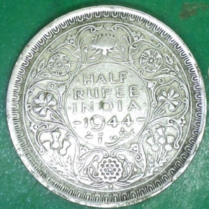 1944 BOMBAY MINT KGVI HALF RUPEE SILVER COIN no 259