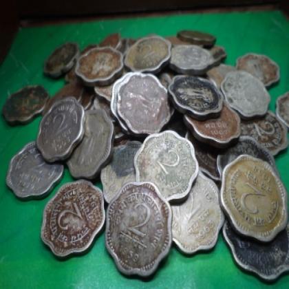 2 PAISE 60 COINS MIXED YEAR AND MINT SAME LOT no 232