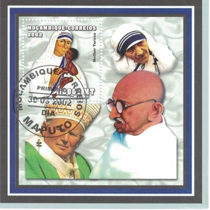 MOZAMBIQUE 2002 MAHATMA GANDHI MOTHER TERESA AND POPE MS