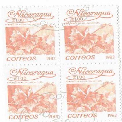 NICARAGUA  1983 CORREOS HIBISCUS FLOWER THEME BLOCK OF 4 STAMPS