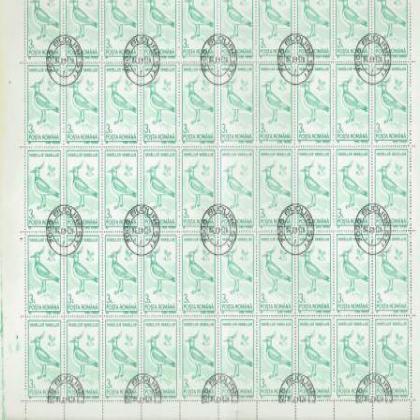 ROMANIA 3L 1991 VANELLUS BIRD THEME FULL SHEET OF 50 STAMPS